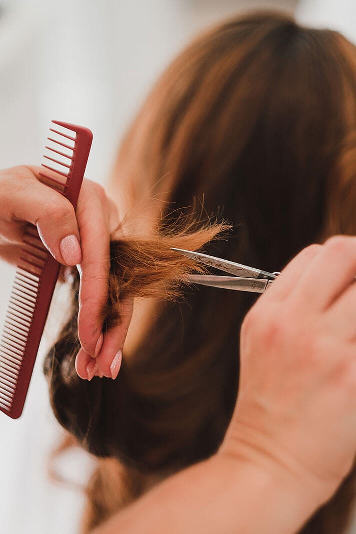 Hair Cuts service at beauty salon in Jaipur